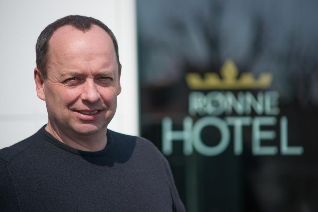 Ronne Hotel Exterior photo
